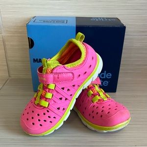 Stride Rite Made2Play Phibian Shoes Size 9